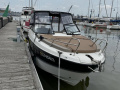 Quicksilver 805 CR Barco cabinado
