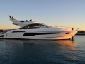 Sunseeker 68 Sport Yacht Flybridge