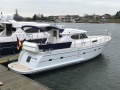Elling E4 Ultimate Bateau à cabine