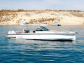 Axopar 37 Sun Top Motoryacht