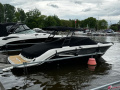 Sea Ray SLX 250 Jacht motorowy