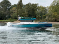Axopar 28 Cabin Pilothouse