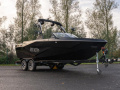 Axis T220 – MY 2023 Wasserski