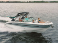 Sea Ray SDX 270 Surf Wakeboard/Wakesurf