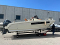 Invictus Capoforte CX 240 Konsolenboot