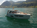 Sealine S330 Motoryacht
