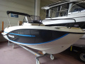 Quicksilver Activ 605 Open Barco com consola central