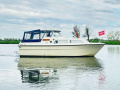 Waterland 850 Barco cabinado
