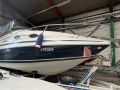 Chris Craft 240 Express Cruiser Bateau à cabine