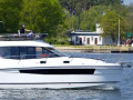 Odesseya Platinum 35 Flybridge