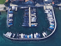 Places d'amarrage disponibles Ponton fixe