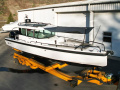 Axopar 28 Cabin Sport Boat