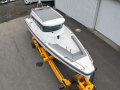 Axopar 28 Cabin Sport Boat