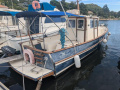 Rh&eacute;a 750 Pilothouse