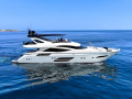 Dominator 800 Flybridge