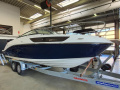 Sea Ray 230 SSE Cabincruiser