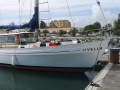 Moody Carbineer 44 Yate a vela