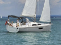 Beneteau Oceanis 30.1 Sailing Yacht