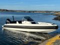 IRON 647 Mercury 175 V6 Konsolenboot