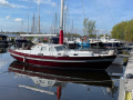 Volkerak, Bol v/h v.Waveren te Monster Motorsailer