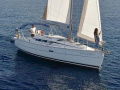 Beneteau Oceanis 323 Středový kokpit