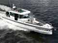 Axopar 28 Cabin Pilothouse