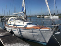 Bavaria 37 S Plachetní jachta