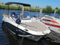 Quicksilver 605 Sundeck Sportboot