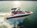 Sea Ray 230 SLX Sport boat
