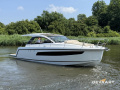 Sealine S335 Motoryacht