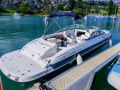 Four Winns 225 Sundowner Bateau de sport