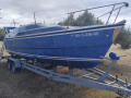 MacGregor 26M Daysailer
