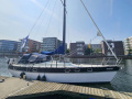Grenzel Phantom 38 Center Cockpit