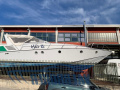 Tecnomarine C 42 Yate a motor