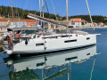 Jeanneau Sun Odyssey 410 Oceánská jachta (bluewater)