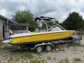Moomba Mobius LSV Yacht a motore
