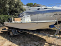 Boston Whaler Montauk 17 Bateau à moteur classique