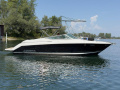 Regal Ventura 8.3/8.8 Sportboot