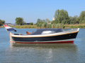 Van Wijk 830 Deck Boat