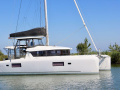 Lagoon 42 Full specs Catamaran