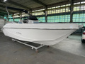 Ayros XC22 Bateau à console