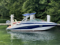 Crownline E2 Motoscafo