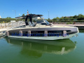 Invictus GT 320 Sportboot