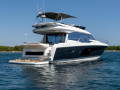 Prestige 590 Motoryat