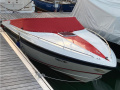 Mirage 232 Cuddy Bateau de sport
