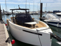 De Antonio D28 Centre console