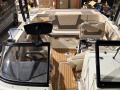 Bayliner VR6 Sürat teknesi
