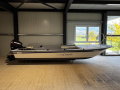 Swiss Cat 19 mit 60ps Pinne Center Console