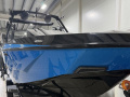 Axis T235 Wakeboard/Wakesurf hajó