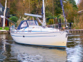 Bavaria 34 Plachetní jachta